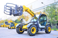 XCMG Official Second Hand Telescopic Lift Handler XC6-3007 Hydraulic Telescopic Forklift Price